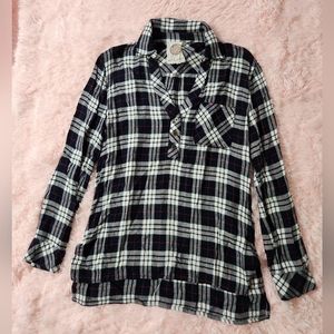 Ash & Ember Black and White Plaid Pullover Flannel Shirt